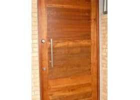 puerta para casa de acero y madera