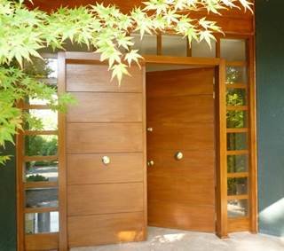 Puerta antirrobos de acero doble con ventanillas