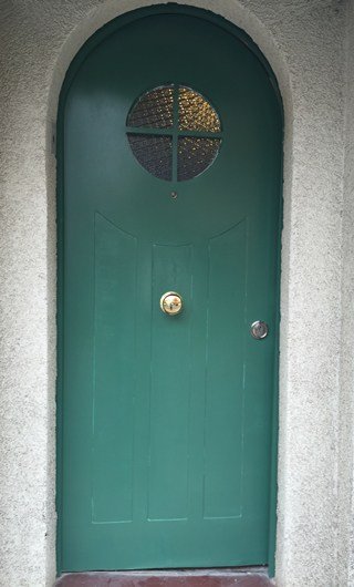 Puerta de Acero Pintada Especial